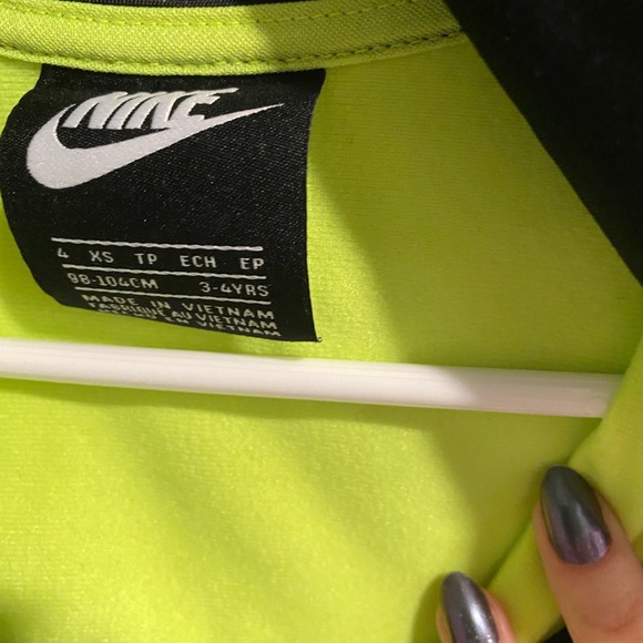 Nike jacket only - Picture 2 of 2